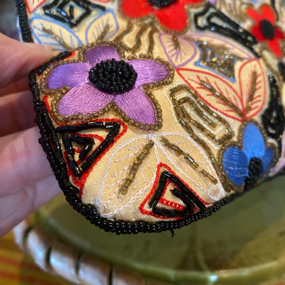 Evening Bag Hand Beaded and Embroidered with Gold Silk Lining - Picture 6 of 9